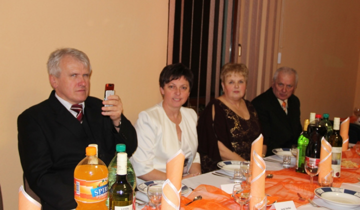 10. jubilejný obecný ples 2013